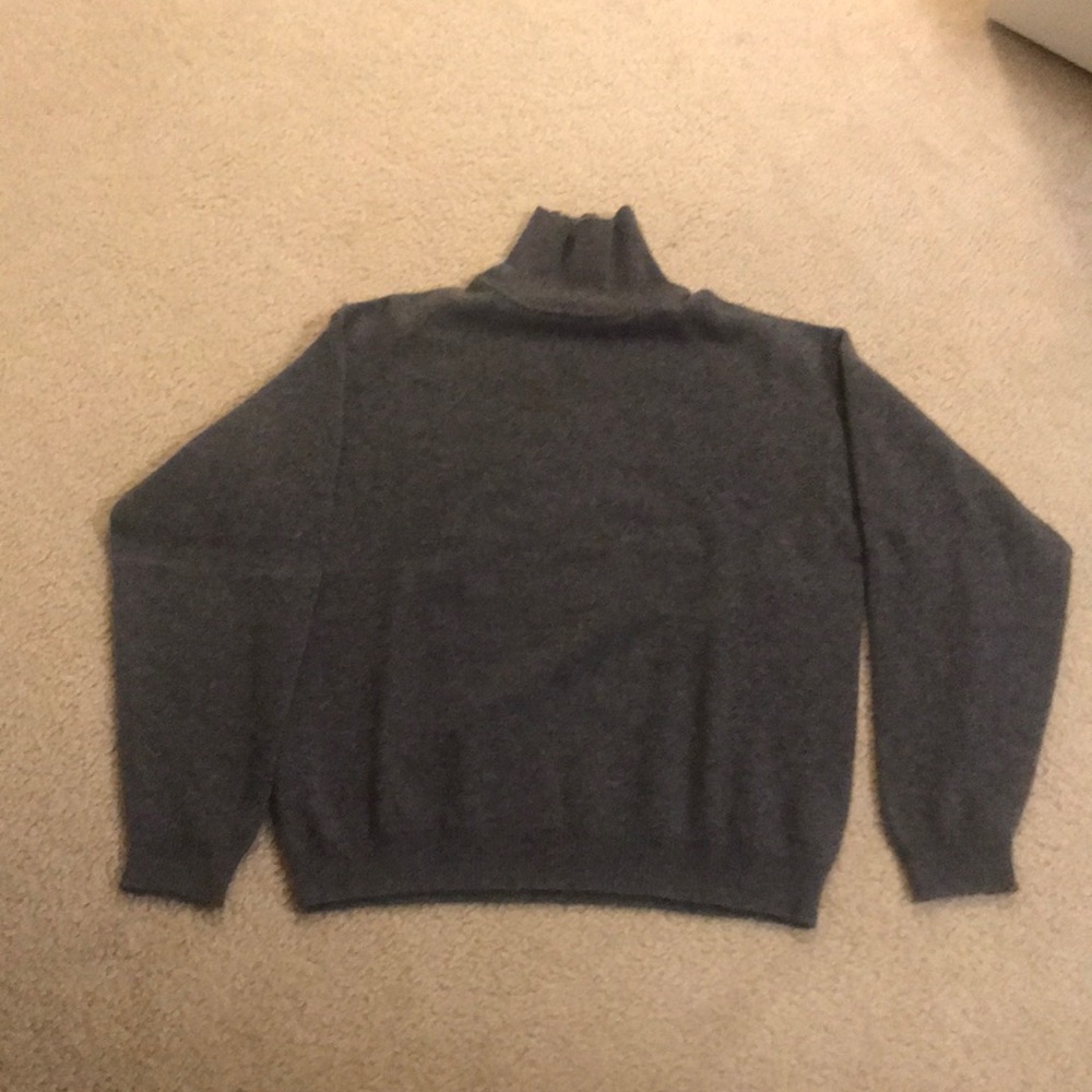 100% cashmere Club Room turtleneck